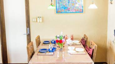 客室内のダイニングエリア / 29