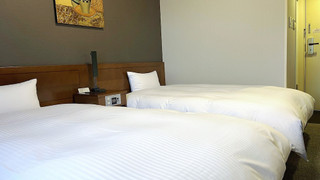 ツインルームシングルサイズベッド 2 台禁煙