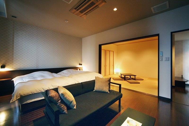 ベッドは全室シモンズ社製 / 5