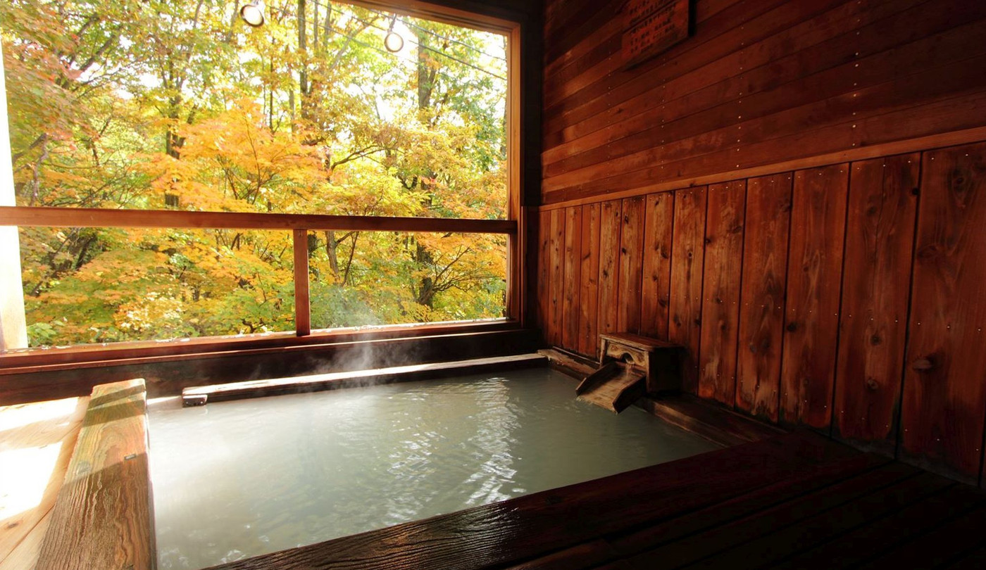 四季折々の景色と共に癒しの温泉時間3954864