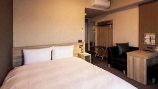 ダブルルーム　喫煙（電子タバコのみ）