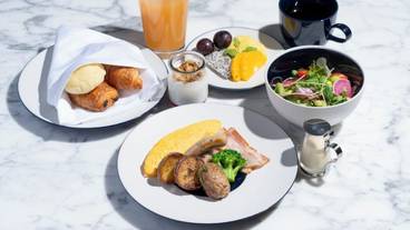 ルームサービス / 22