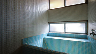 和室8畳 渓谷側