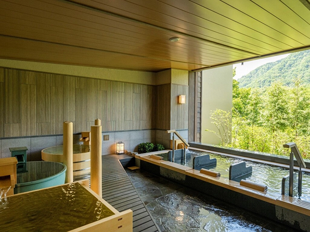 大浴場「岩蕗の湯」 露天風呂②