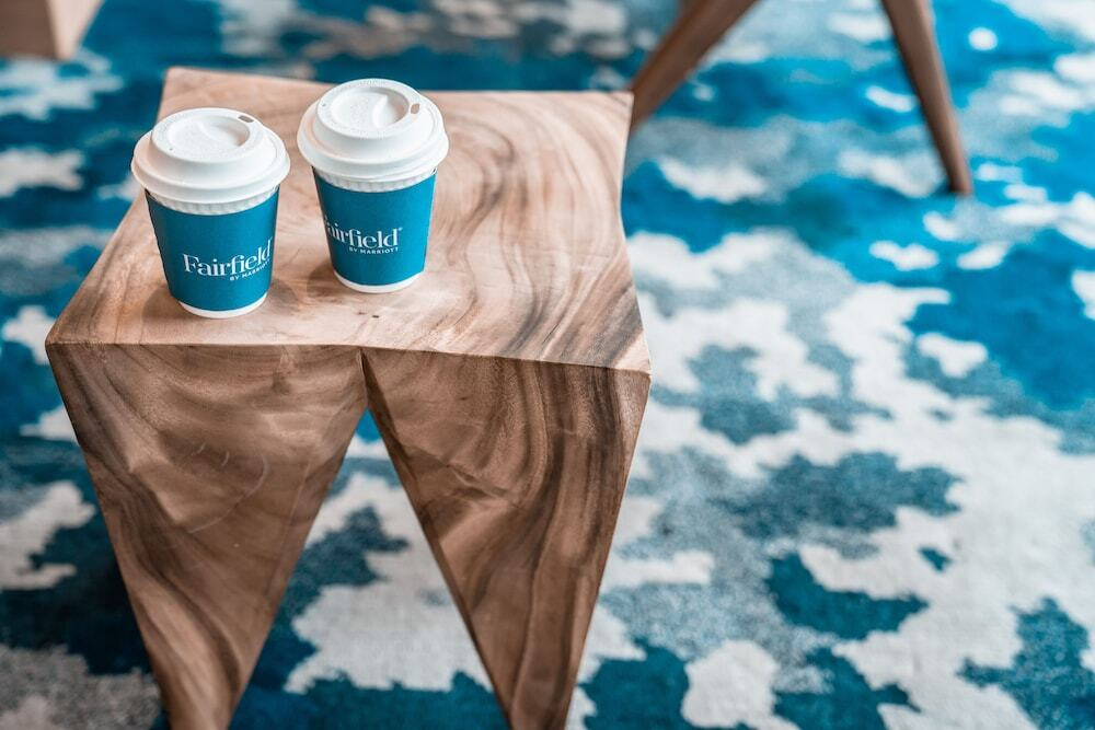 ロビーラウンジ