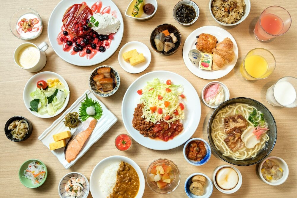 朝食