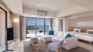 デラックスコーナースイート（2-4階）＜オーシャンビュー＞