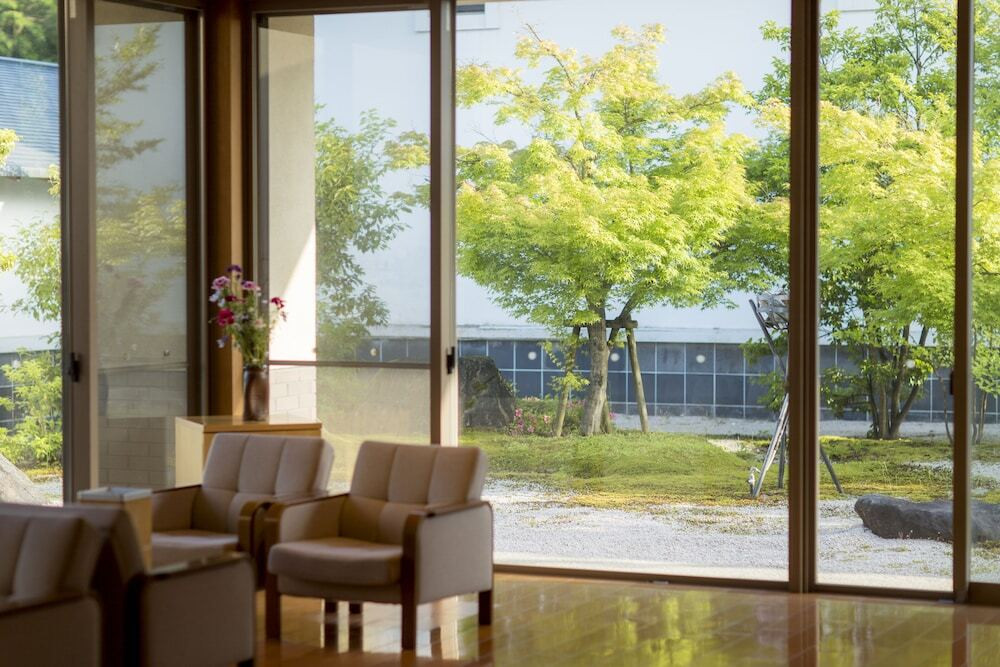 ロビー応接スペース