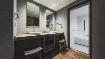 客室のバスルーム一例 / 18