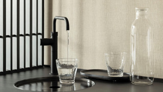 スタンダード ルーム キングベッド 1 台 (Shower)