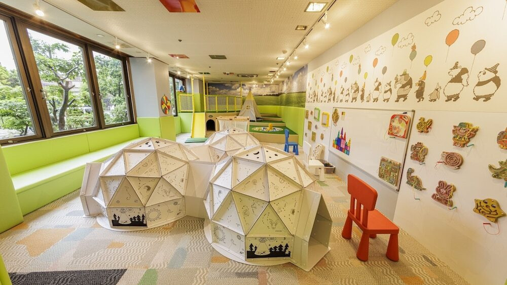 子供用の遊び場 - 屋内