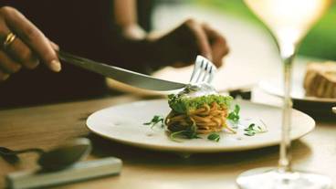 食事・飲み物 / 14