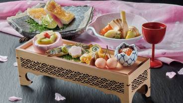 食事・飲み物 / 6