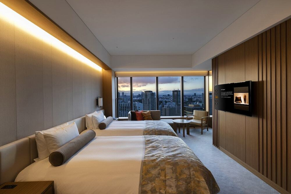 夕日や夜景を眺めながら入浴できるお部屋4258491