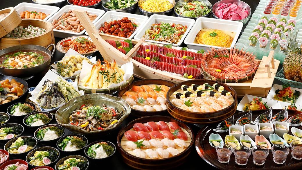 ビュッフェ料理のイメージ / 1