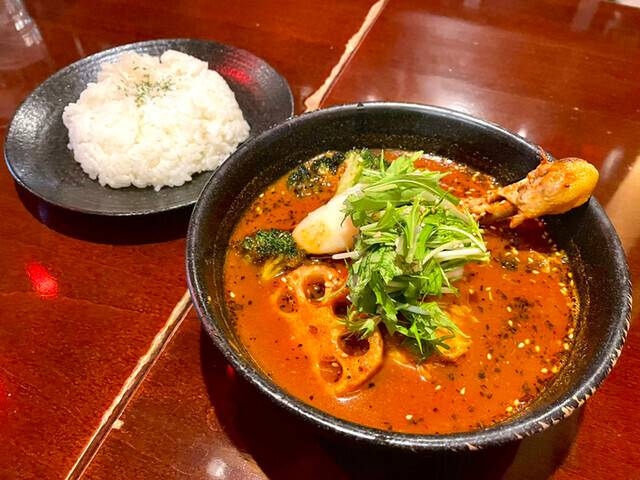 「スープカリー ヒリヒリ2号」 / 4