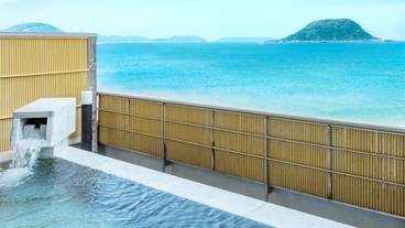 屋外スパ浴槽 / 1