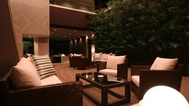 ロビーラウンジ / 4