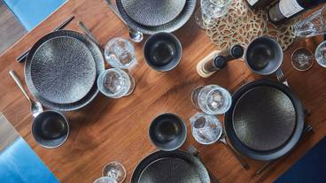 客室内のダイニングエリア / 13