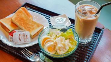 朝食スペース / 16