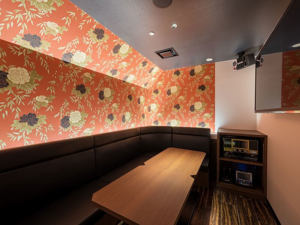 カラオケ ルーム