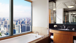 プレミア スイート キングベッド 1 台