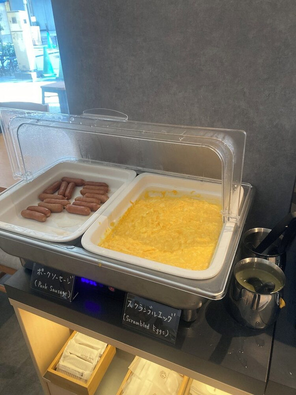 朝食