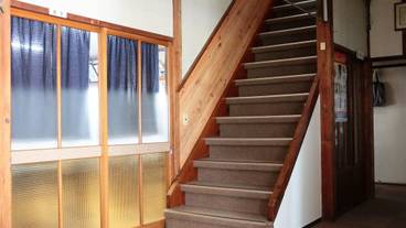 内部エントランス / 2