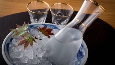 食事・飲み物 / 3