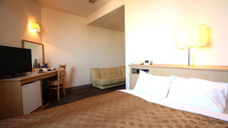 ダブルルーム 喫煙可