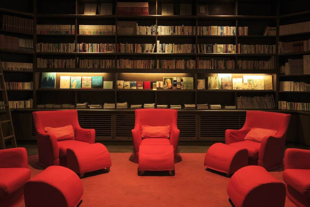 素敵空間で物語に入り込み、癒しと発見を3486234