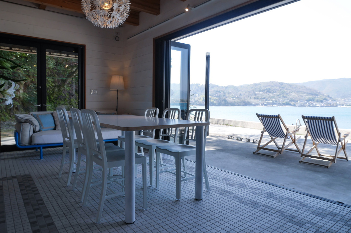 小さな島に建つ、あなただけの空間3410852