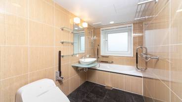 バリアフリー バスルーム / 5