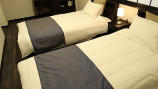 スタンダード ツインルーム シングルベッド 2 台