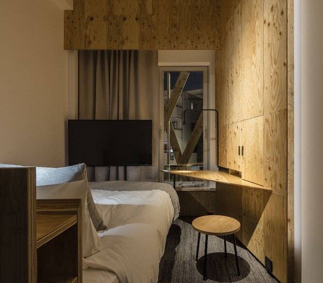 機能性とデザイン性を
両立させた客室 / 4