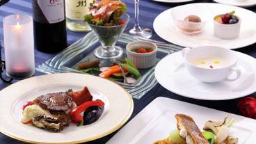 食事・飲み物 / 7