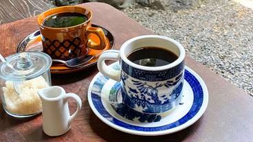 コーヒーショップ / 12