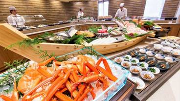 夕食バイキングの例(1) / 1