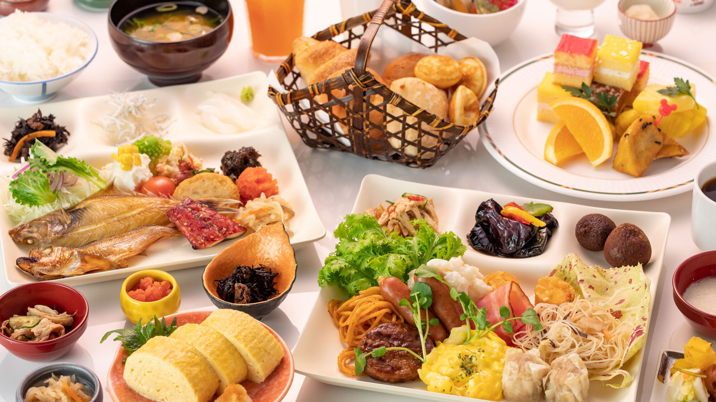 朝食ビュッフェ