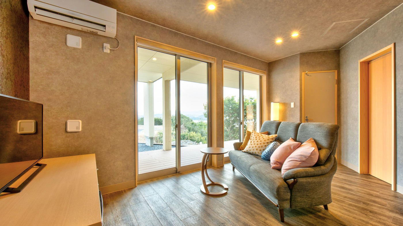 お部屋で天然温泉を楽しめる贅沢ステイ4008334