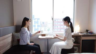 客室 / 23