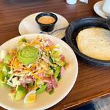 TGI FRIDAYS 有明ガーデン店（ティージーアイフライデーズ）