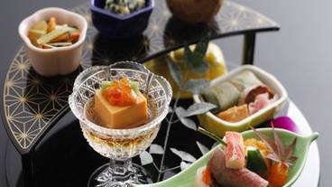 食事・飲み物 / 8