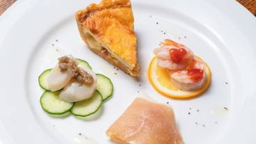 食事・飲み物 / 9