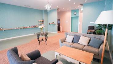 ロビーラウンジ / 28