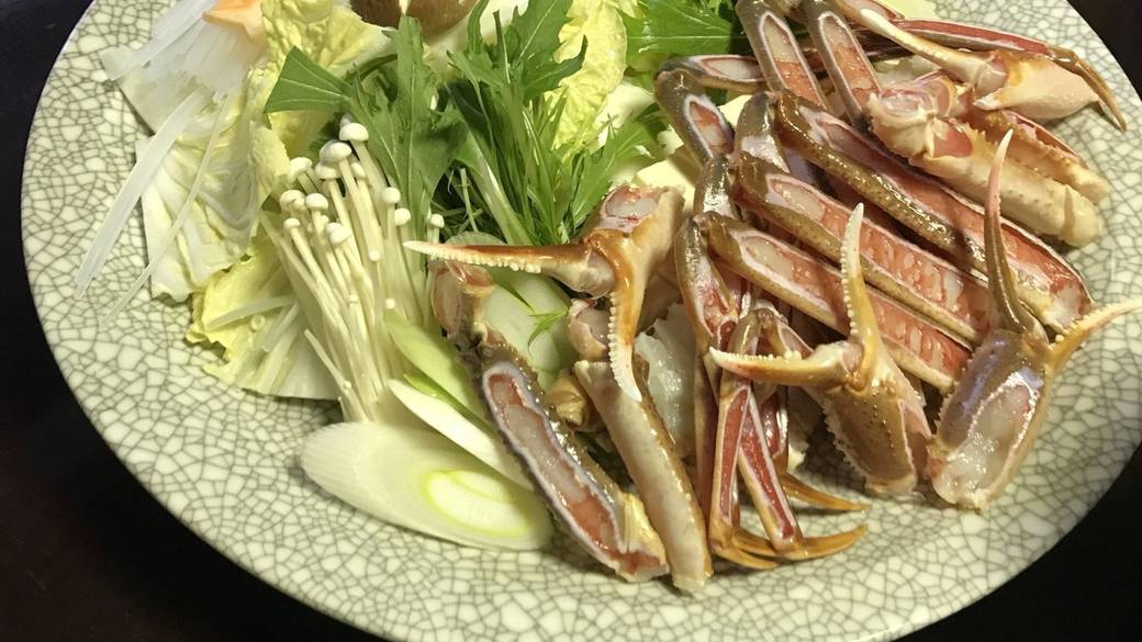 素材の旬を見極める
季節を味わう会席料理 / 3
