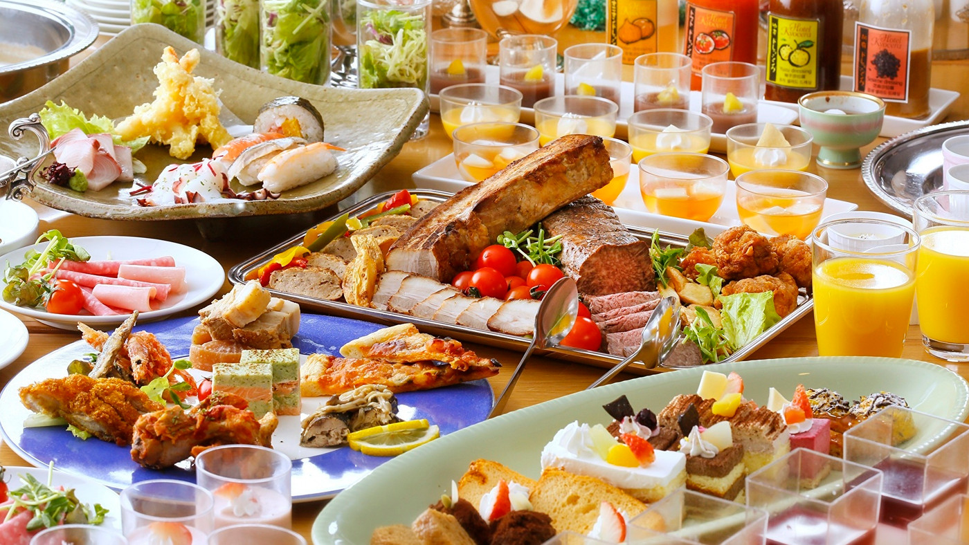 どれを食べよう？楽しい夕食・朝食バイキング3550830