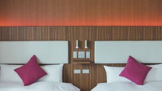 スーペリア スタジオ