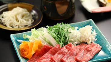 食事・飲み物 / 9