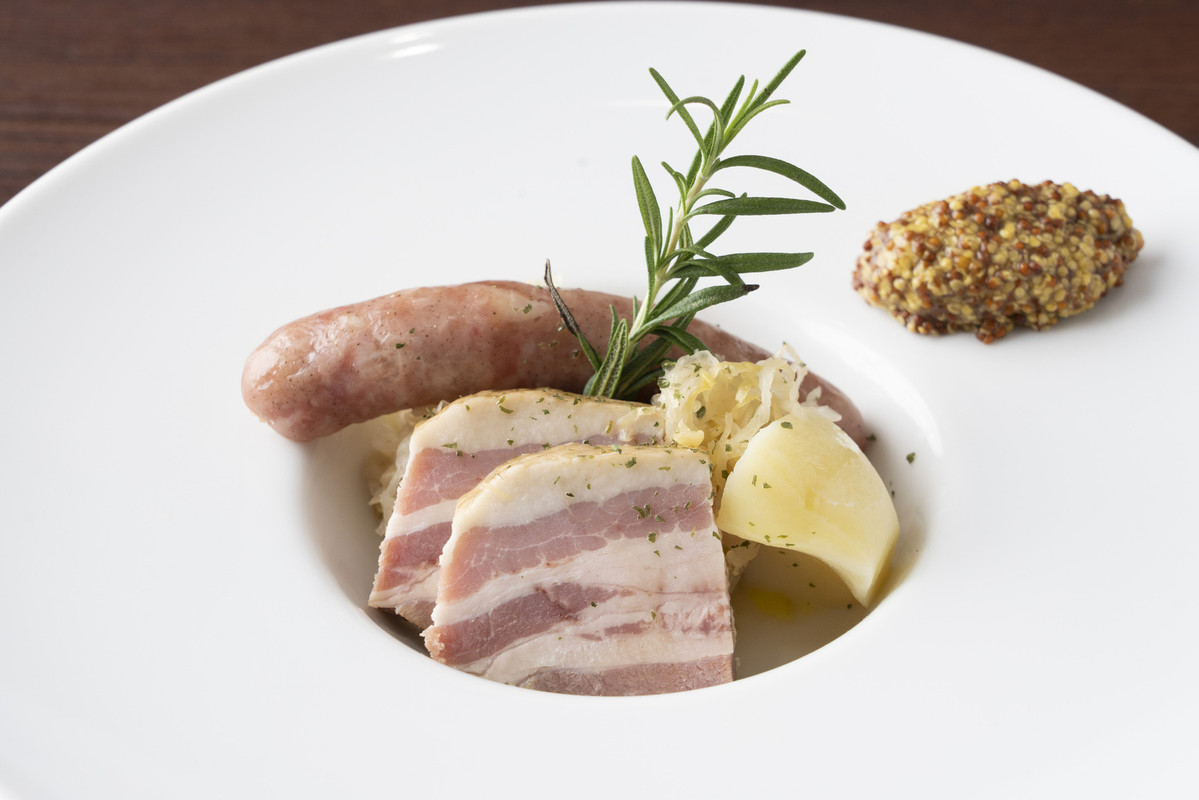 花岡DINING and BAR メニュー例（3）